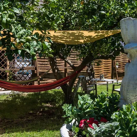 The Lemon Yard Apartamento